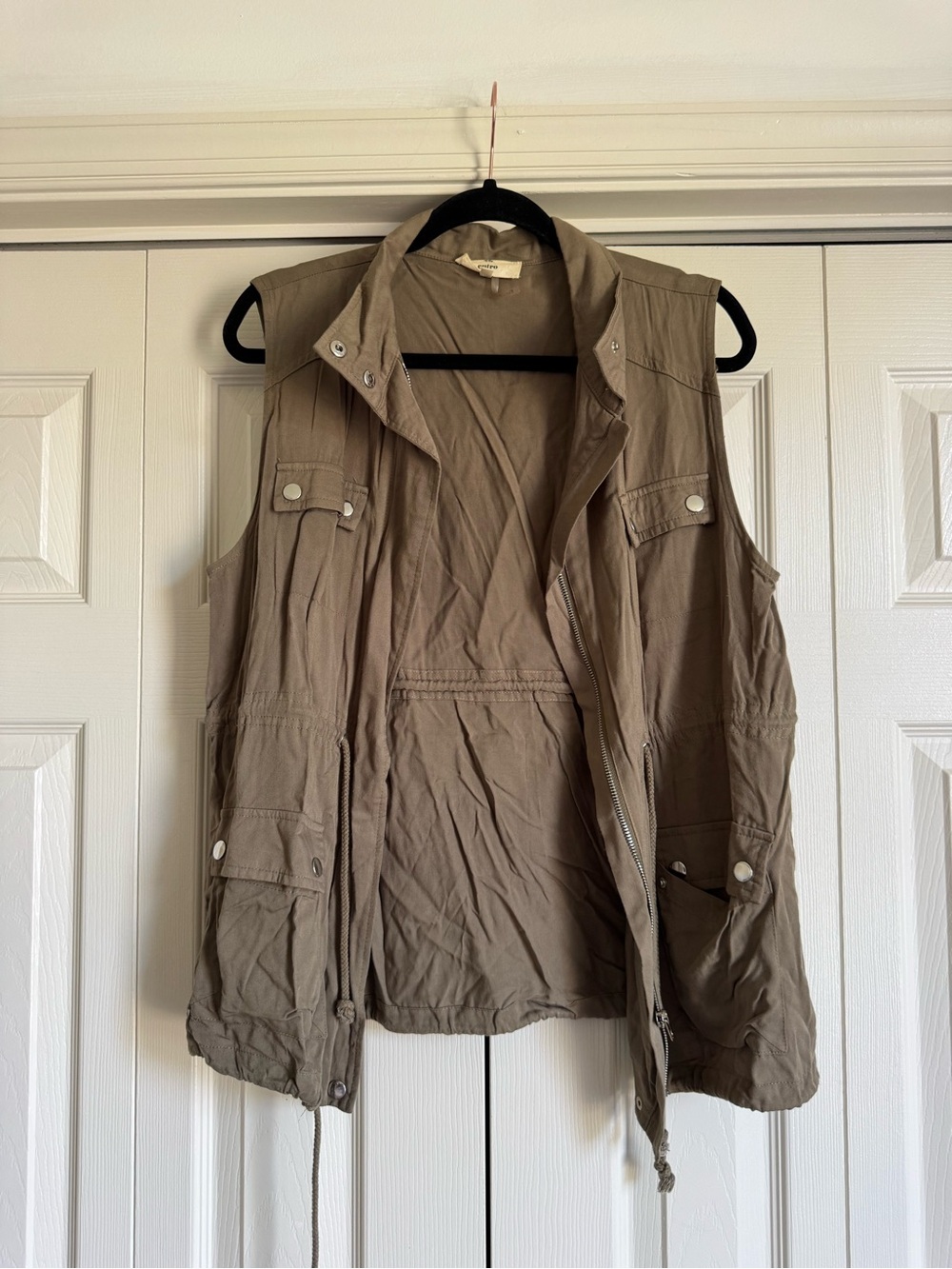 Entro Lightweight Zip Up Utility Vest Olive Green Size Medium